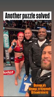 Gillian Robertson feet photo 15