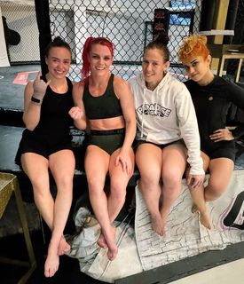 Gillian Robertson feet photo 12