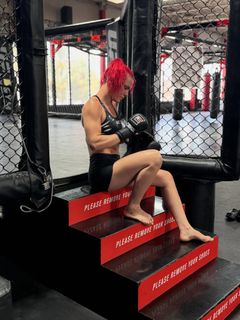 Gillian Robertson feet photo 1