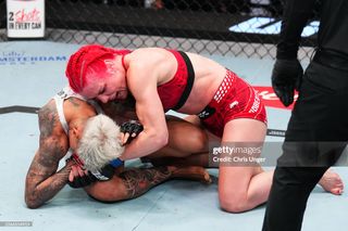 Gillian Robertson feet photo 6