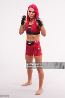 Gillian Robertson feet photo 3
