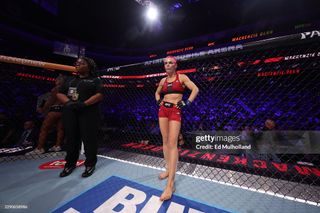 Gillian Robertson feet photo 19
