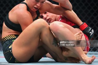 Gillian Robertson feet photo 15