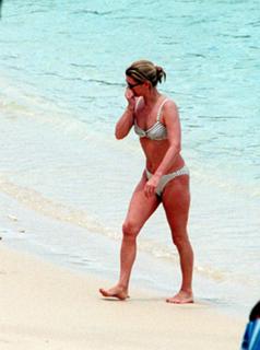 Gillian Taylforth feet photo 15