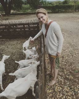 Gillian Turner feet photo 4