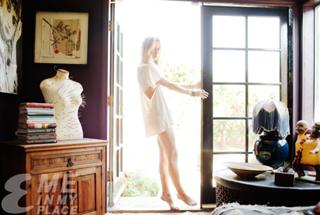 Gillian Zinser feet photo 11