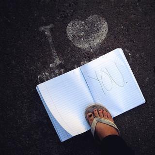 Gillian Zinser feet photo 10