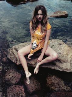 Gillian Zinser feet photo 18