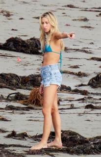 Gillian Zinser feet photo 12