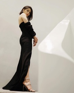 Gin Lee feet photo 12