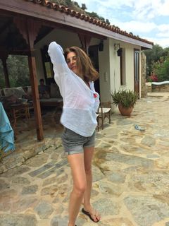 Gina Bellman feet photo 3