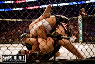 Gina Carano feet photo thumbnail