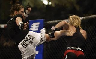 Gina Carano feet photo thumbnail