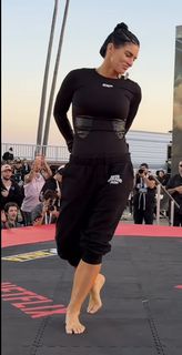 Gina Carano feet photo 13