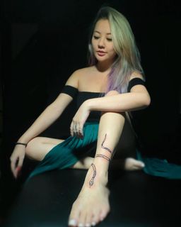 Gina Darling feet photo 4