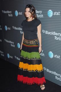 Gina Gershon feet photo thumbnail