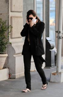 Gina Gershon feet photo thumbnail