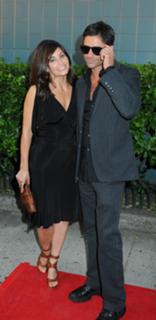 Gina Gershon feet photo thumbnail