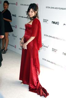 Gina Gershon feet photo thumbnail