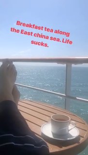 Gina Gershon feet photo thumbnail
