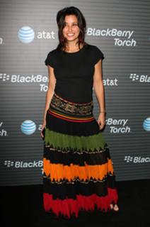 Gina Gershon feet photo thumbnail