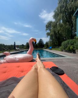 Gina Gershon feet photo 6