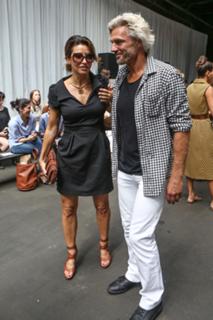 Gina Gershon feet photo thumbnail