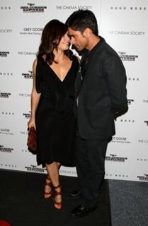 Gina Gershon feet photo thumbnail