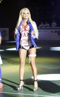 Gina-Lisa Lohfink feet photo thumbnail