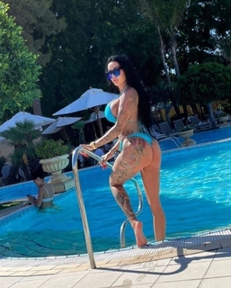 Gina-Lisa Lohfink feet photo thumbnail