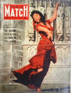 Gina Lollobrigida feet photo thumbnail