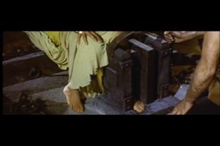 Gina Lollobrigida feet photo thumbnail