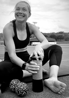 Gina Lückenkemper feet photo 2