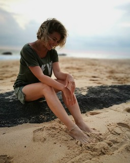 Gina Pistol feet photo 20
