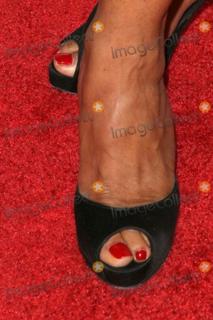 Gina Ravera feet photo 10