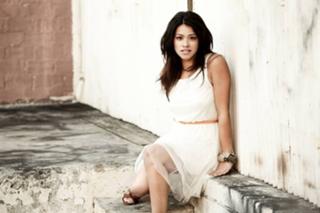 Gina Rodriguez feet photo thumbnail