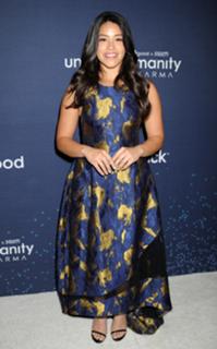 Gina Rodriguez feet photo thumbnail