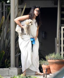 Gina Rodriguez feet photo thumbnail