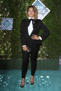 Gina Rodriguez feet photo thumbnail