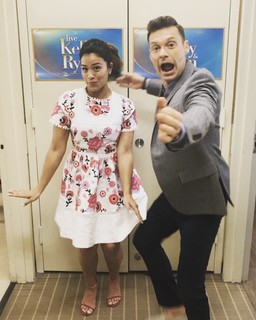 Gina Rodriguez feet photo thumbnail