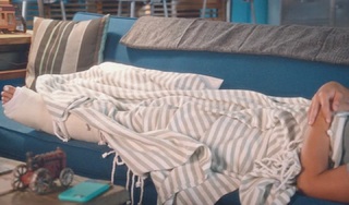 Gina Rodriguez feet photo thumbnail
