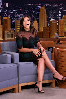 Gina Rodriguez feet photo thumbnail