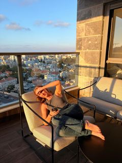 Gina Stiebitz feet photo 9