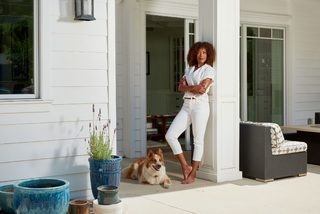 Gina Torres feet photo thumbnail