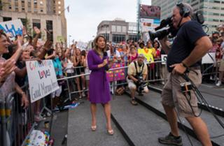 Ginger Zee feet photo thumbnail
