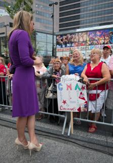 Ginger Zee feet photo thumbnail