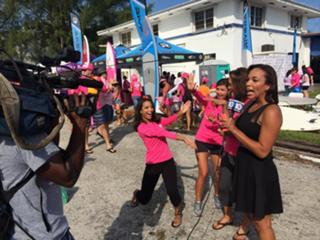 Ginger Zee feet photo thumbnail