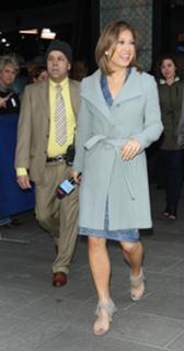 Ginger Zee feet photo thumbnail