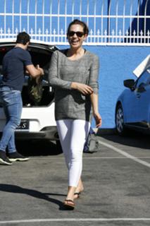 Ginger Zee feet photo thumbnail