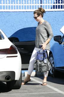 Ginger Zee feet photo thumbnail